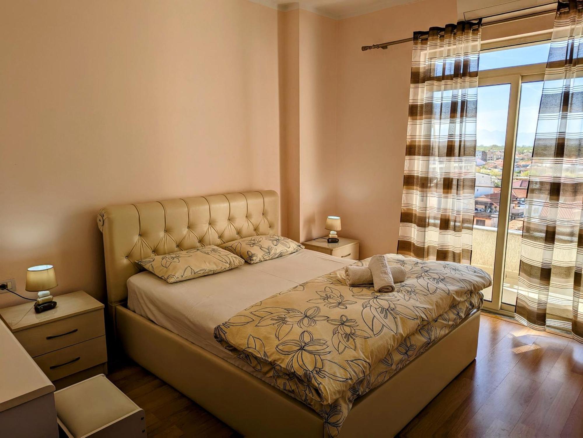 Arbi'S Apartment Shkoder Ngoại thất bức ảnh